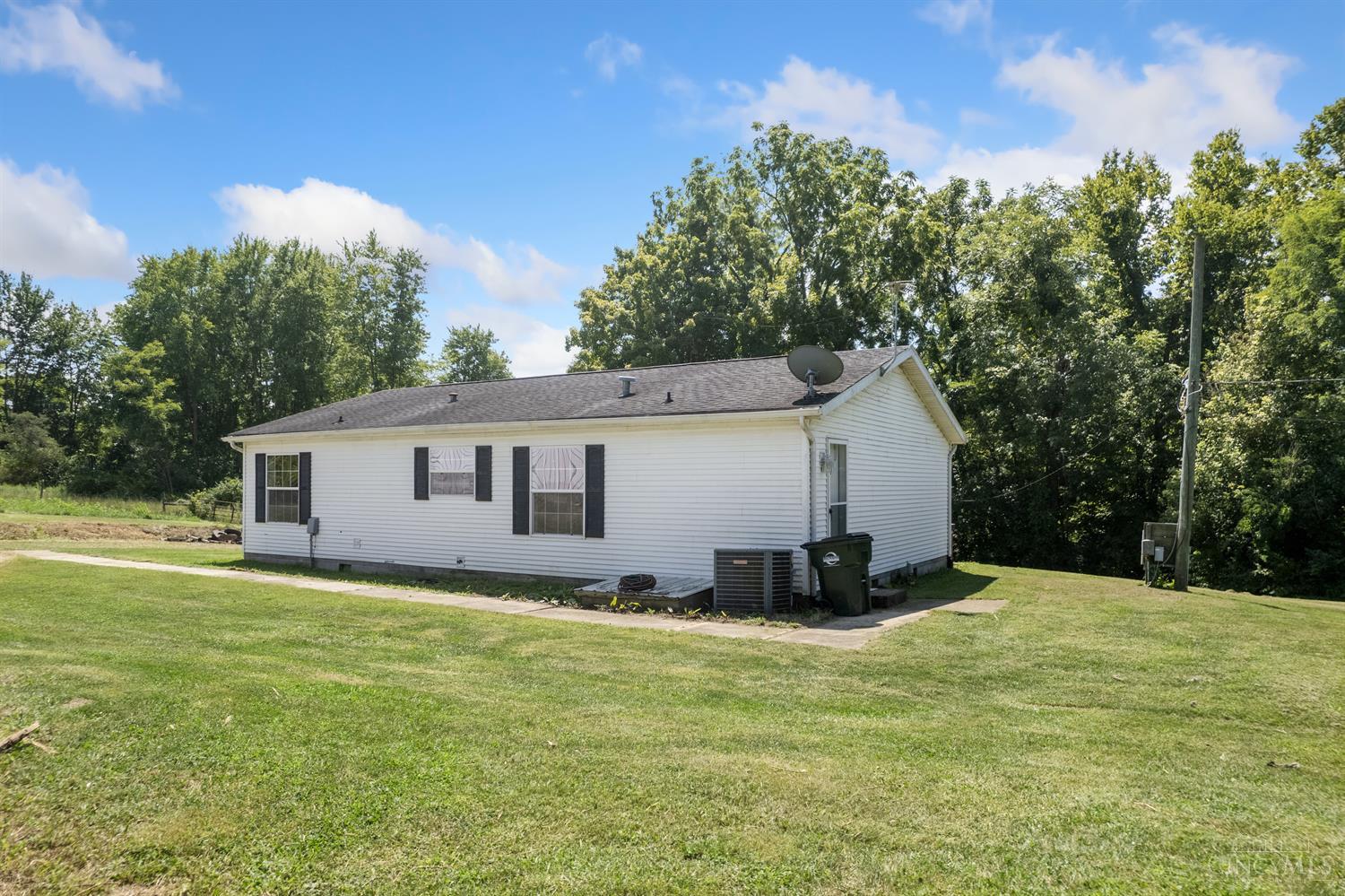 3097 Goodwin Schoolhouse Point Isabel Road Bethel, OH 45106 - Photo 12 of 60