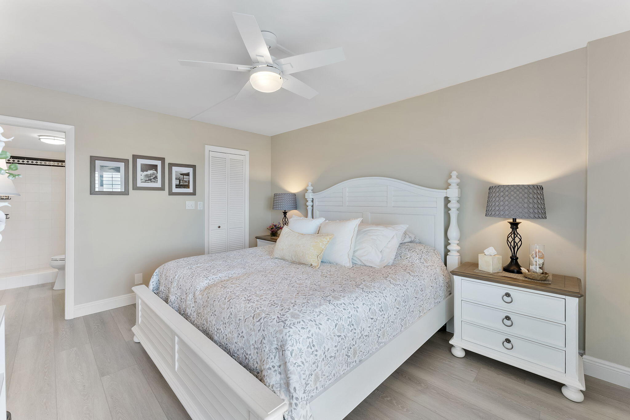 2611 North Riverside Drive, Unit 1002 Pompano Beach, FL 33062 - Photo 16 of 40 Bedroom