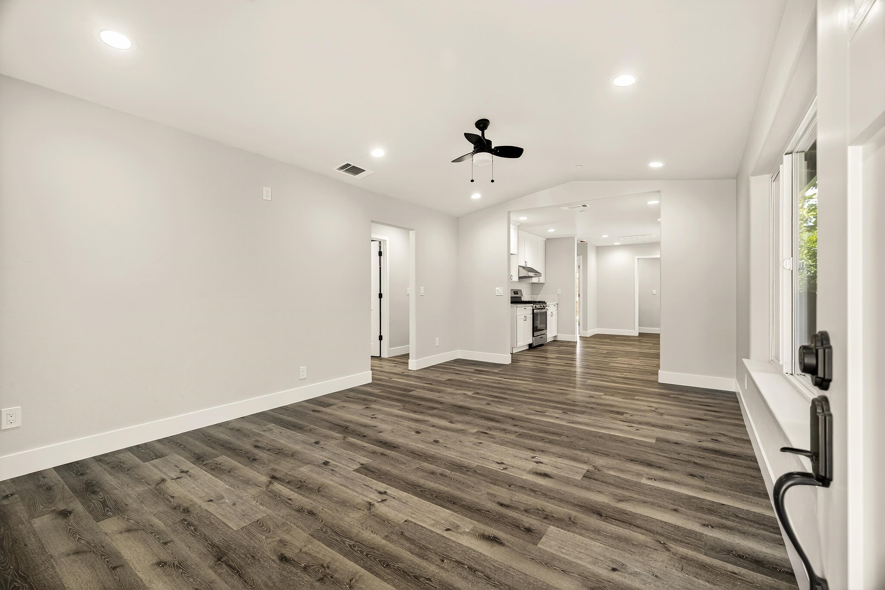 1419 Yolo Street Corning, CA 96021 - Photo 8 of 60