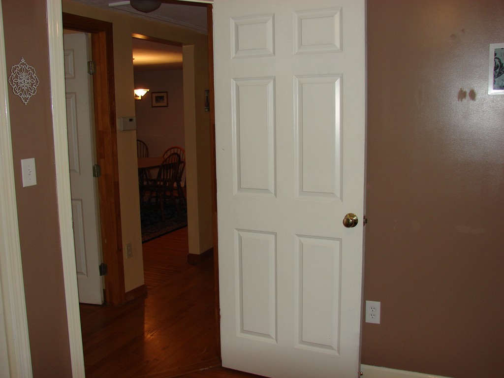 323 Bay Road Belchertown, MA 01007 - Photo 12 of 30 Gallery Image 12