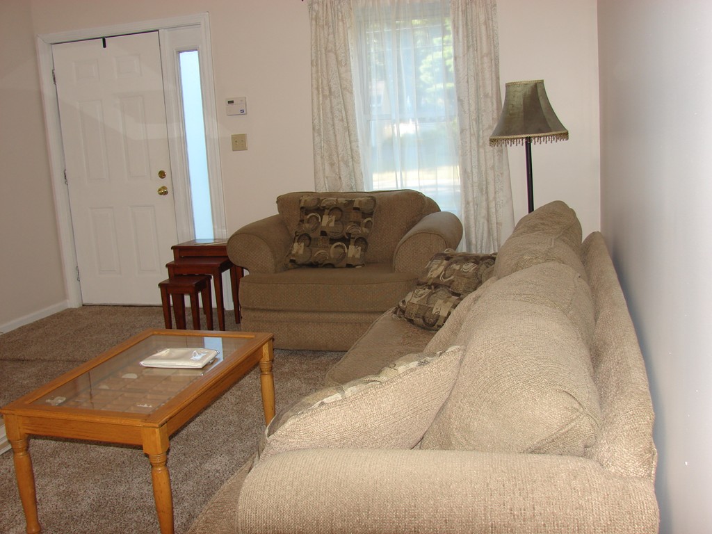 323 Bay Road Belchertown, MA 01007 - Photo 17 of 30 Gallery Image 17