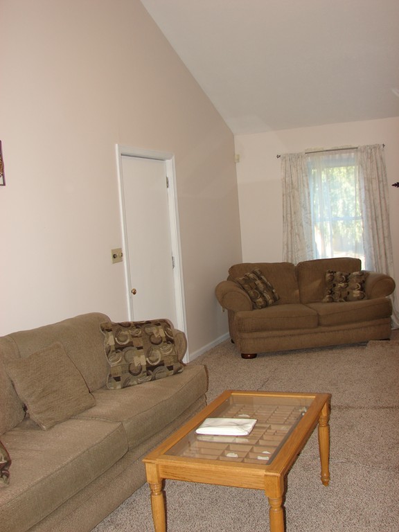 323 Bay Road Belchertown, MA 01007 - Photo 19 of 30 Gallery Image 19