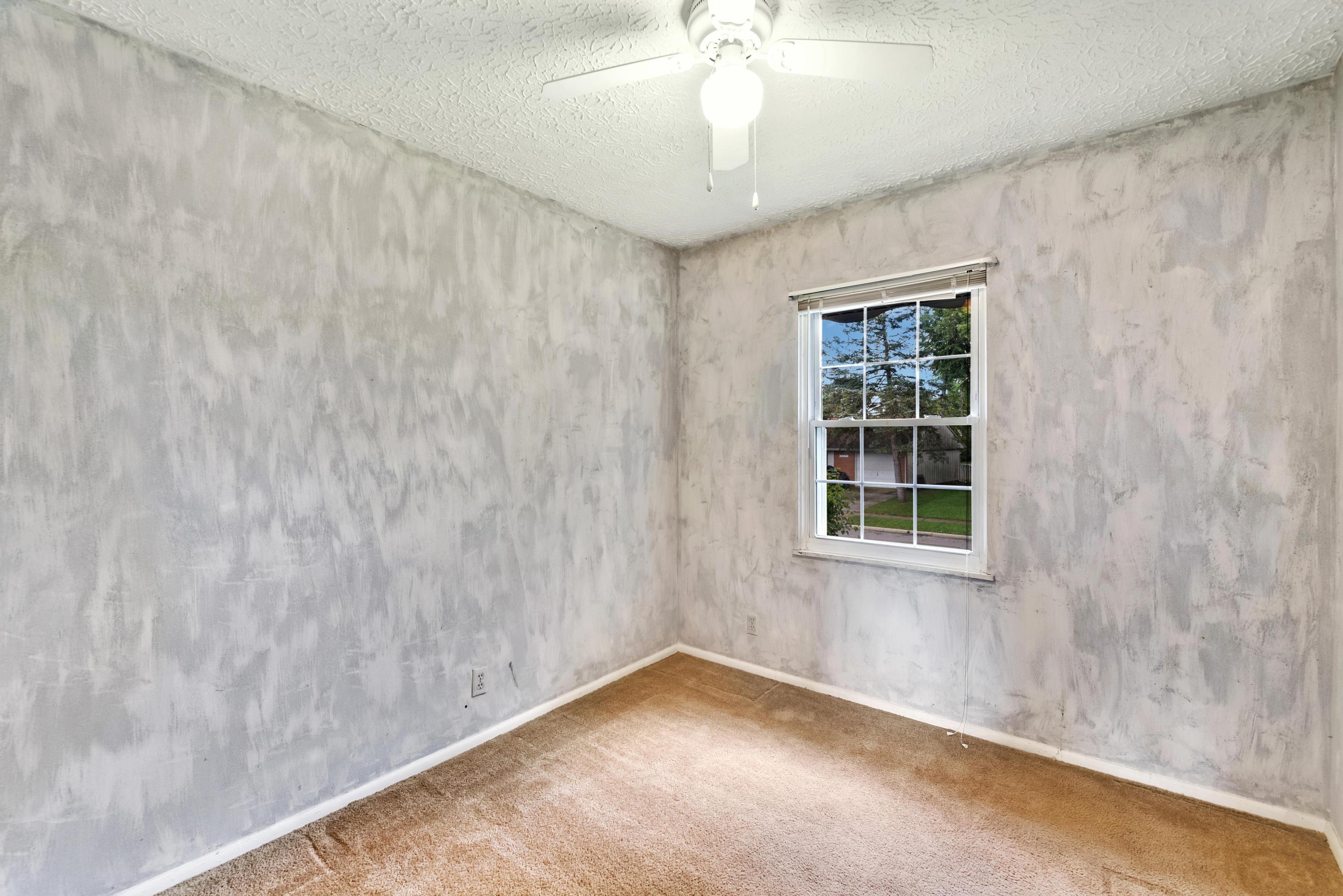 187 Regents Road Columbus, OH 43230 - Photo 13 of 32
