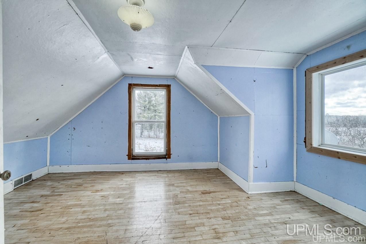 2406 County Rd B Florence, WI 54121 - Photo 19 of 50 Gallery Image 19
