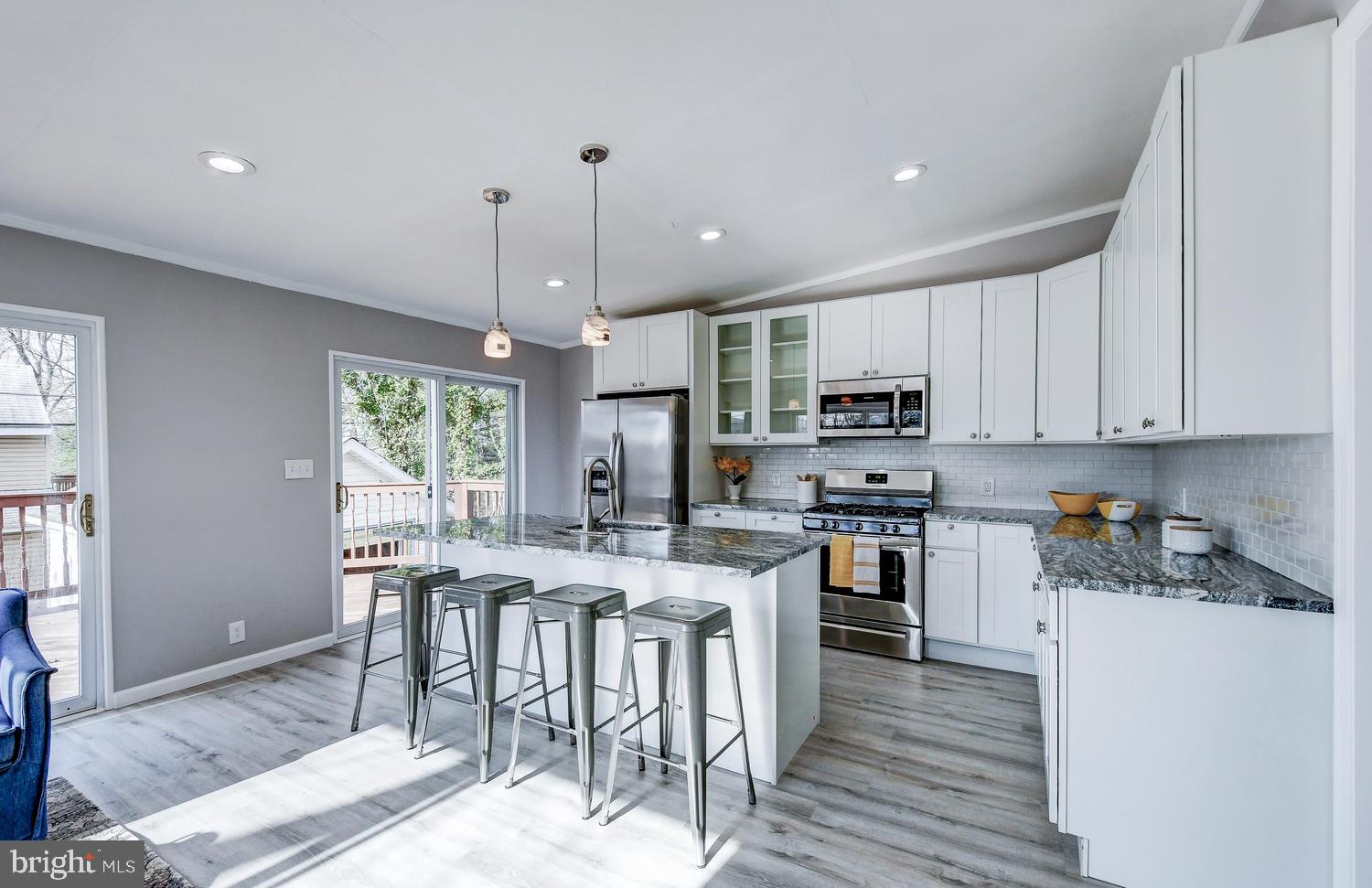 6102 Old Harford Road Baltimore, MD 21214 - Photo 4 of 41 Gallery Image 4