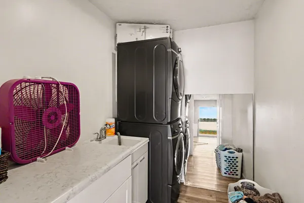 $629,000 | 25951 Lantern Circle, Sturgis, MI 49091