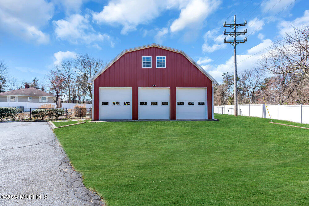 839 Lloyd Road Aberdeen, NJ 07747 - Photo 5 of 67 010_dsc03145-1aa