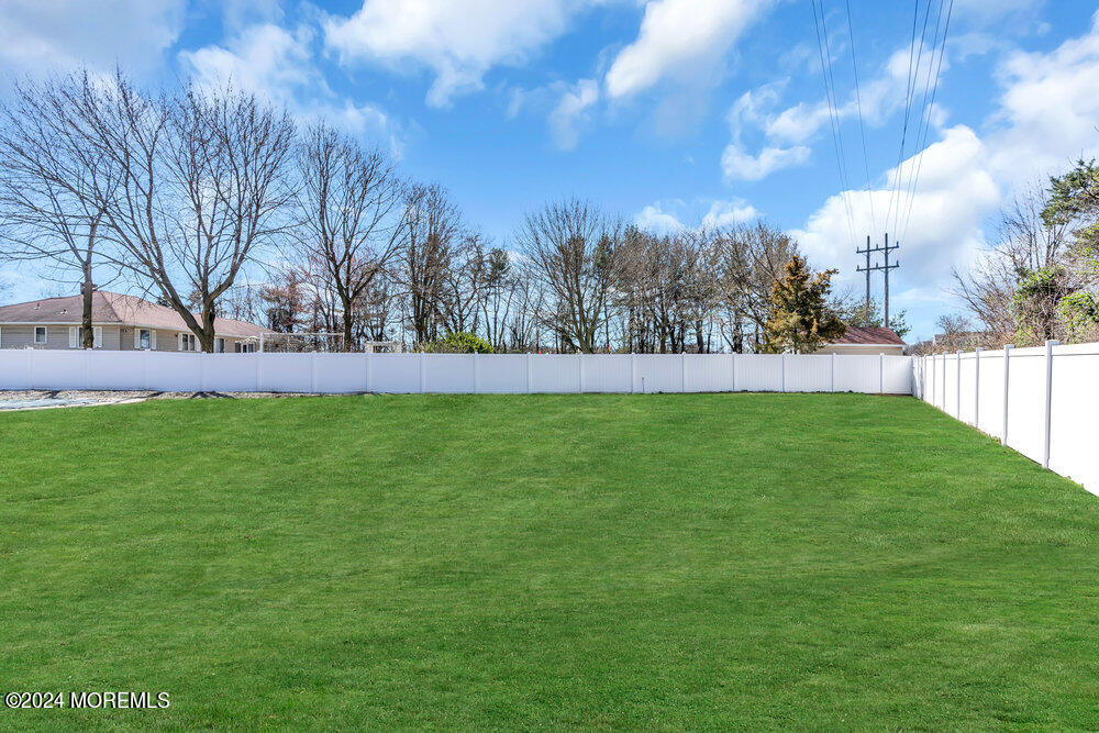 839 Lloyd Road Aberdeen, NJ 07747 - Photo 62 of 67 065_dsc03155-1aa