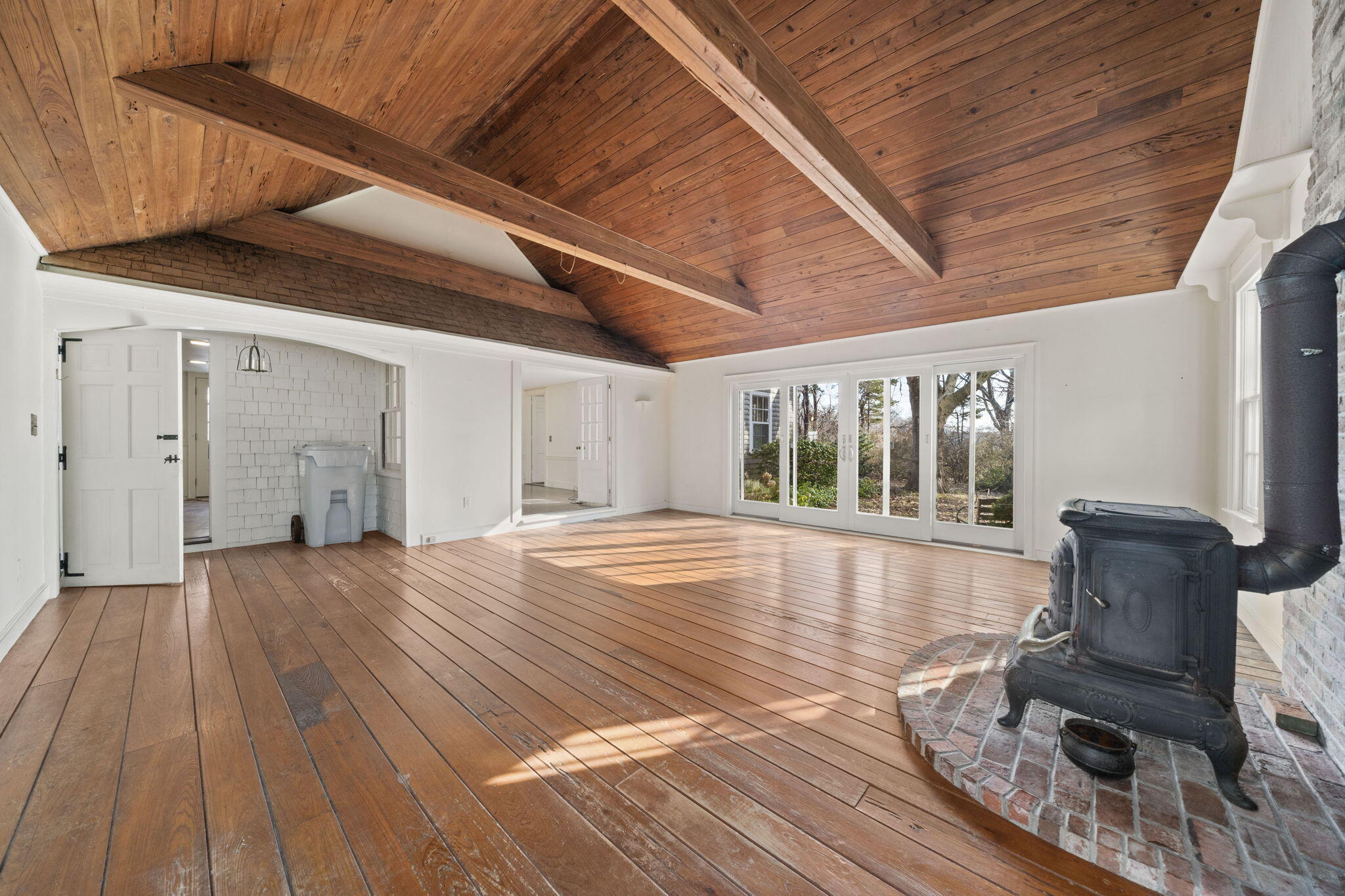 18 Winfield Way Osterville, MA 02655 - Photo 16 of 47 Family Room (Unheated)