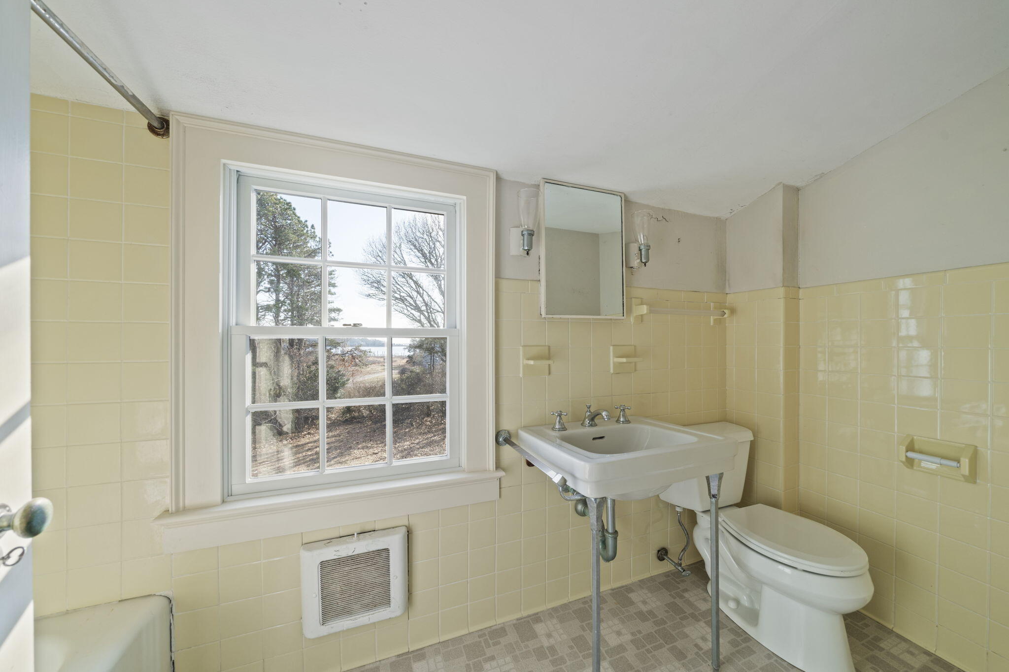 18 Winfield Way Osterville, MA 02655 - Photo 24 of 47 Full Bath