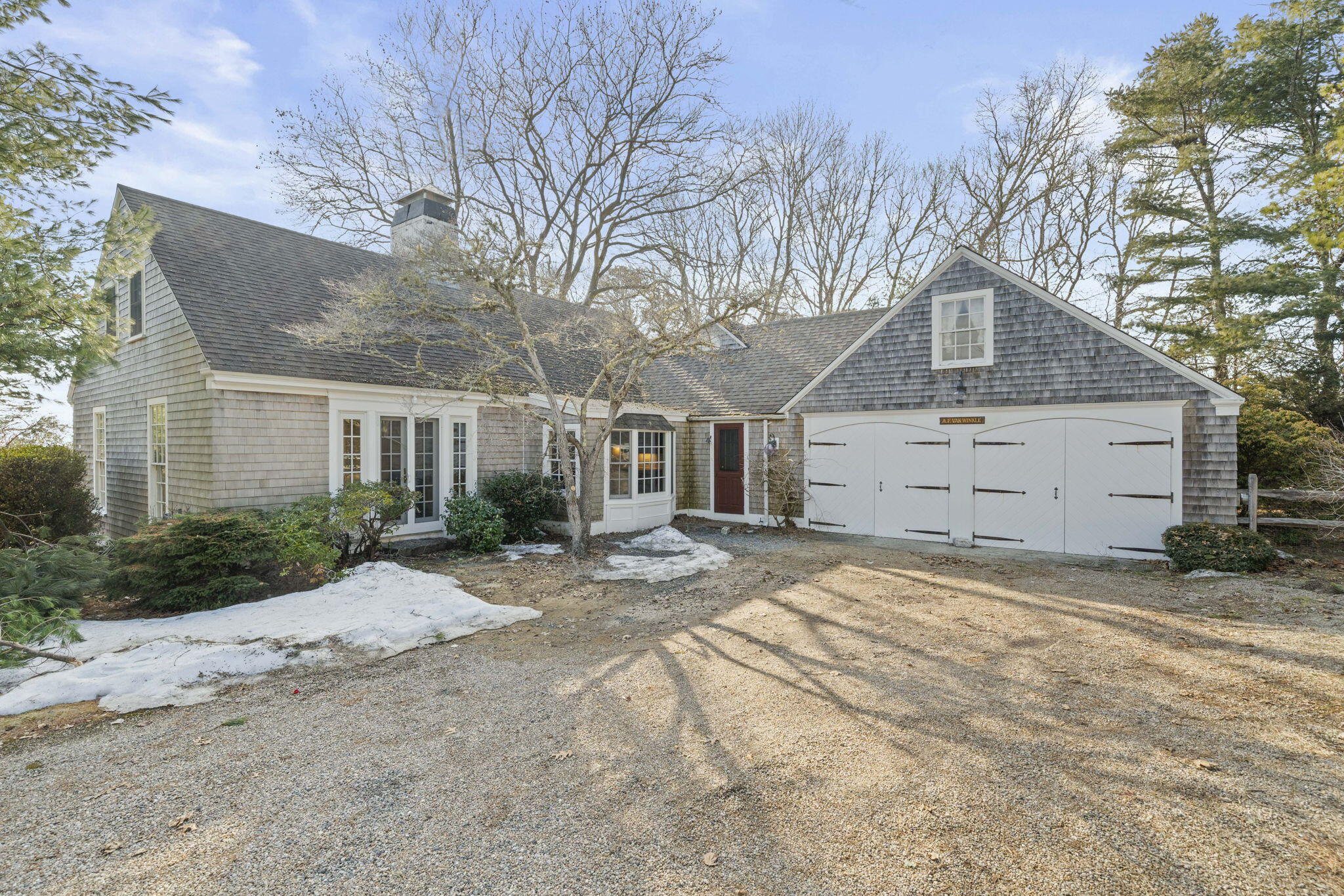 18 Winfield Way Osterville, MA 02655 - Photo 3 of 47 Exterior