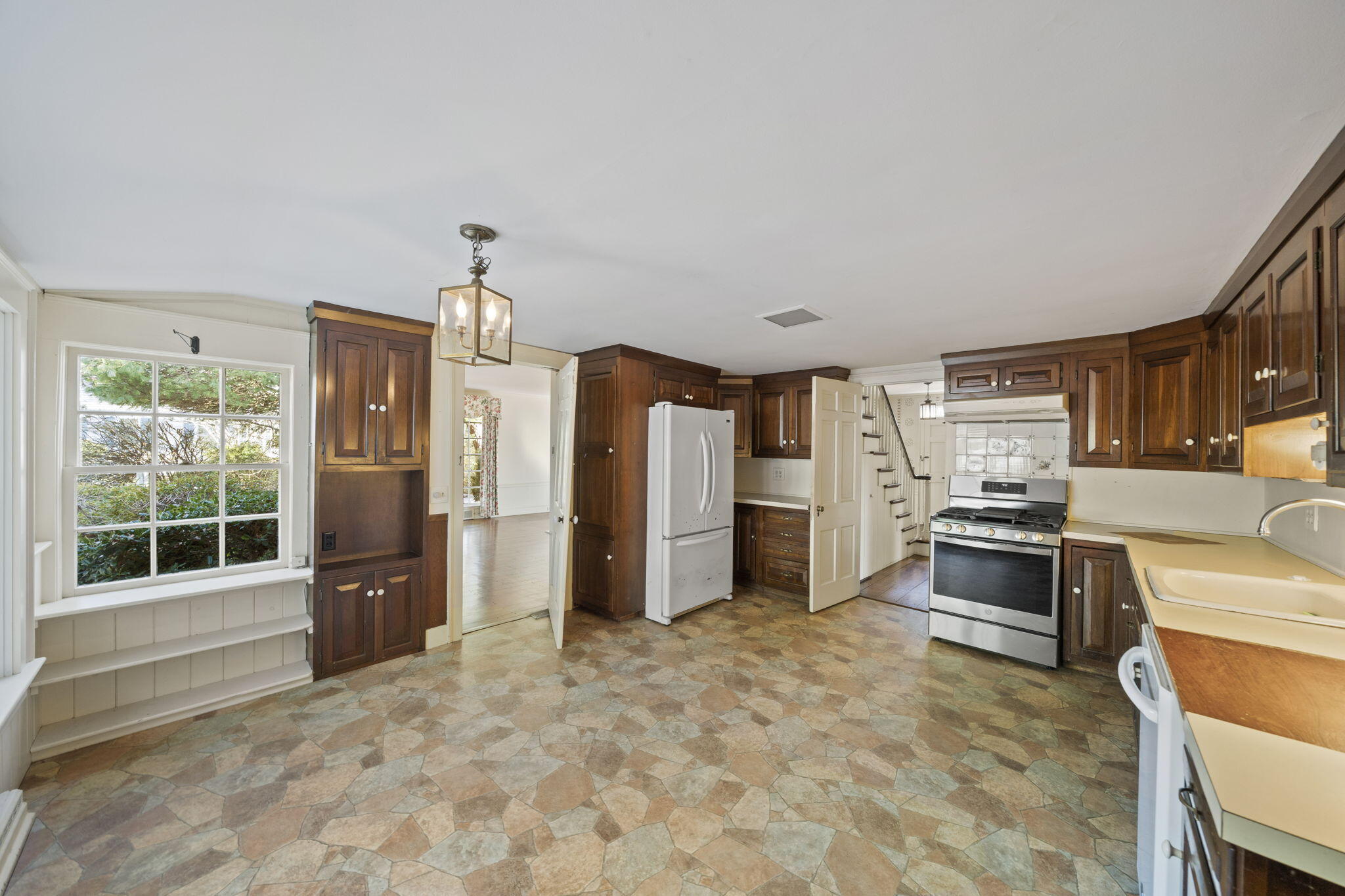 18 Winfield Way Osterville, MA 02655 - Photo 4 of 47 Kitchen