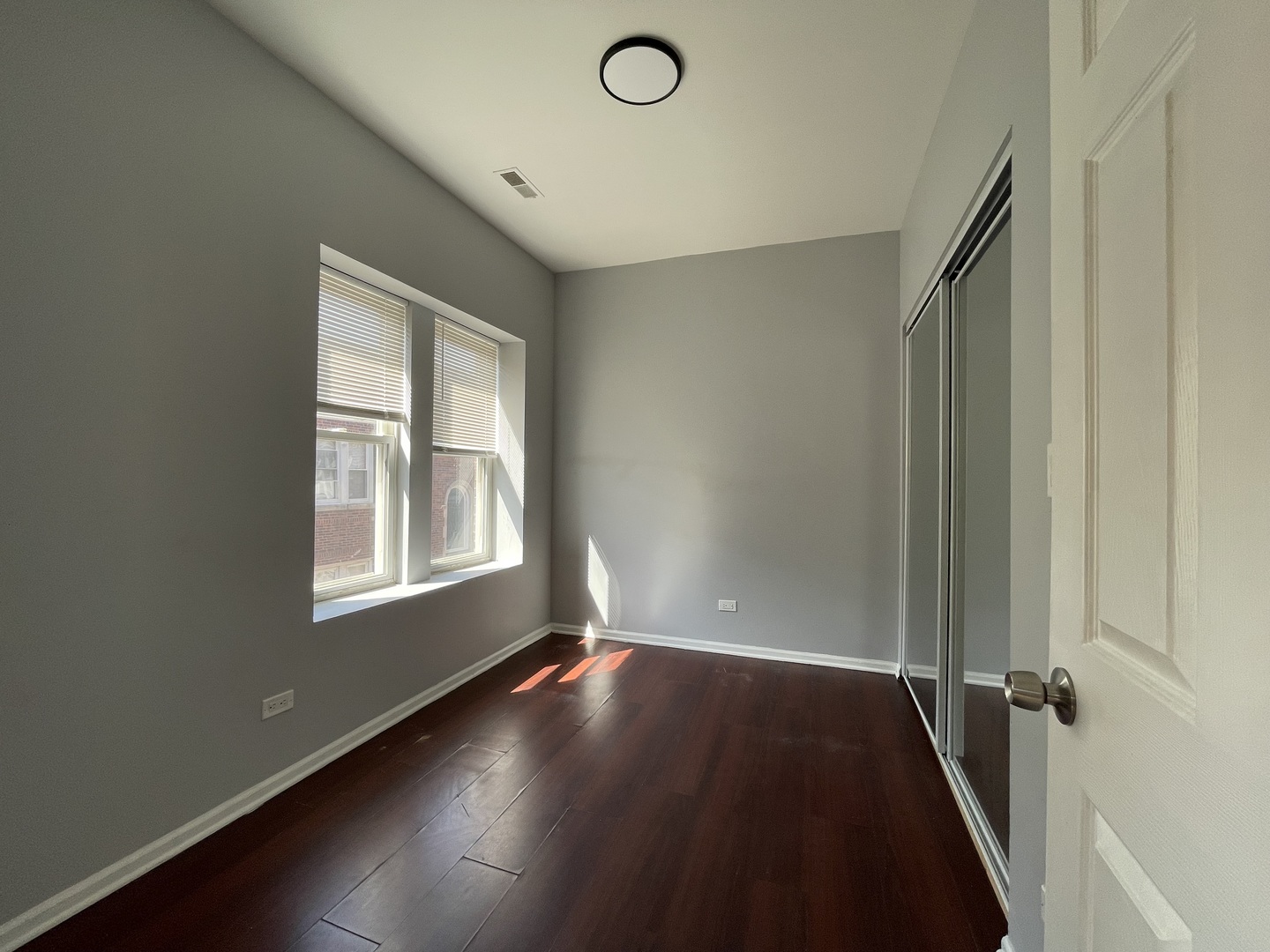 1160 North Harding Avenue, Unit 3 Chicago, IL 60651 - Photo 6 of 10