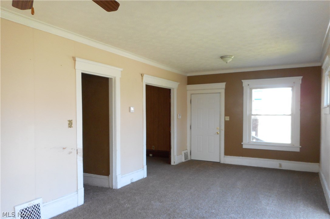 1014 Highland Road Northeast Canton, OH 44704 - Photo 5 of 12 Gallery Image 5