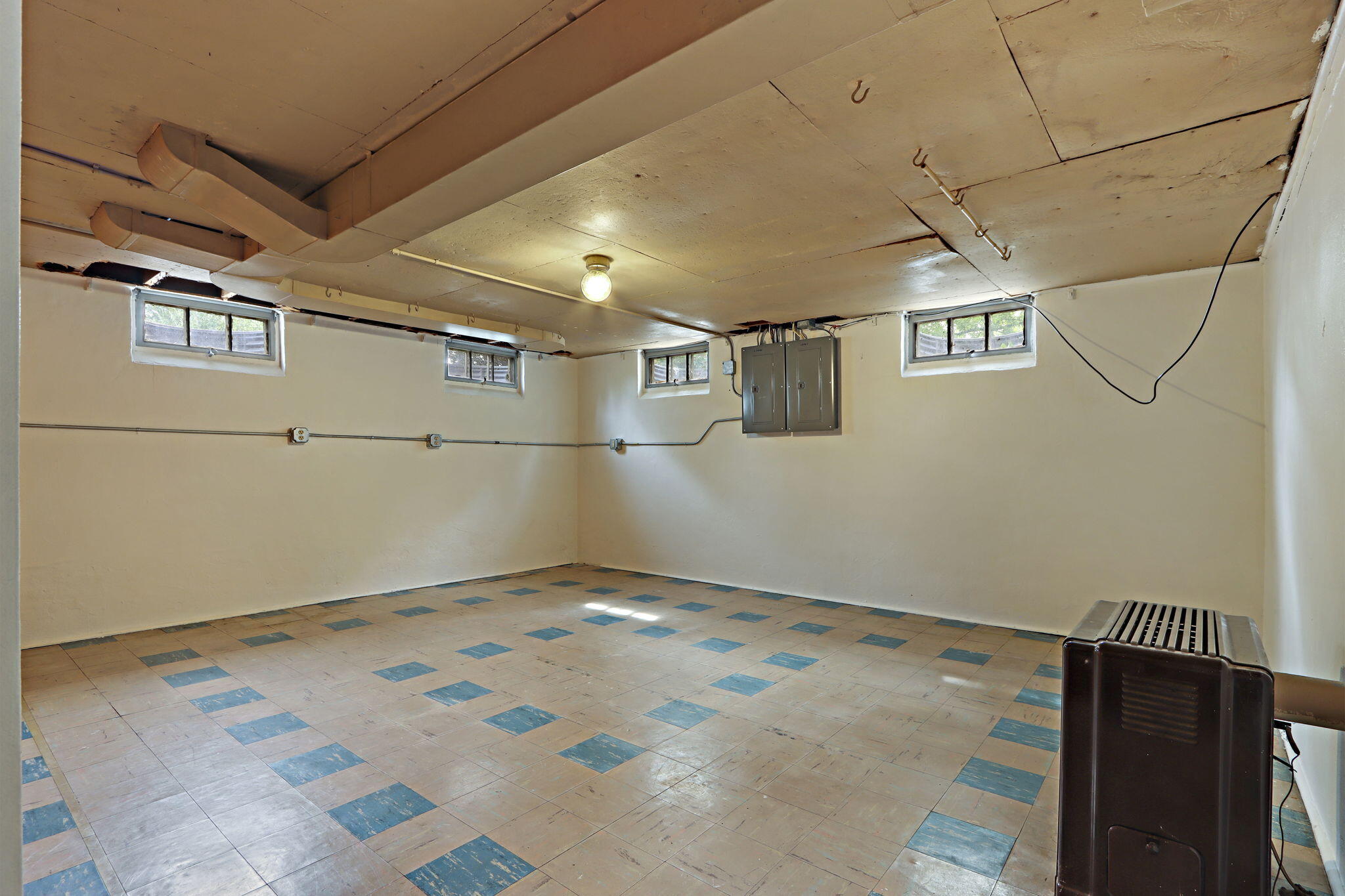 1815 29th Street Kenosha, WI 53140 - Photo 13 of 26 13-web-or-mls-1815 29th St, Kenosha, WI