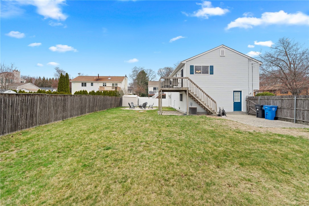 9 Iroquois Trail Cranston, RI 02921 - Photo 36 of 38