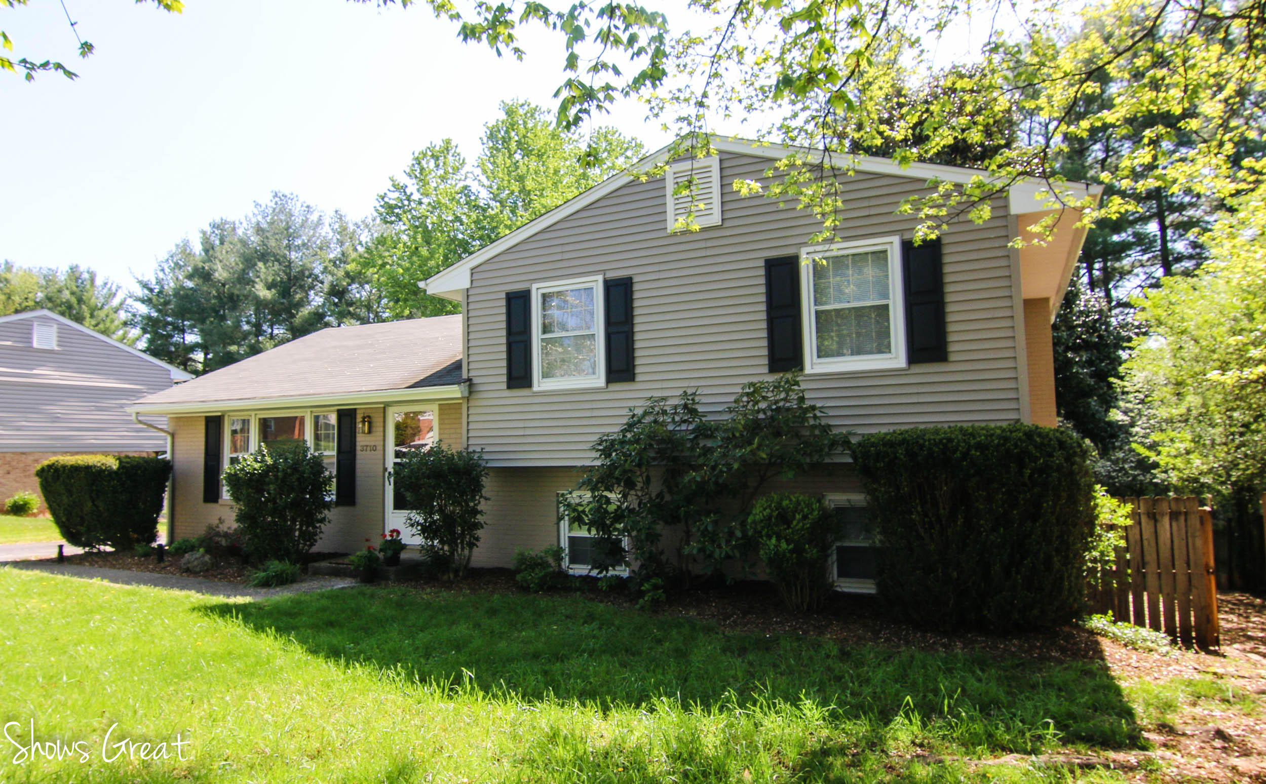 3710 Meadowlark Road Roanoke, VA 24018 - Photo 1 of 34 IMG_4522