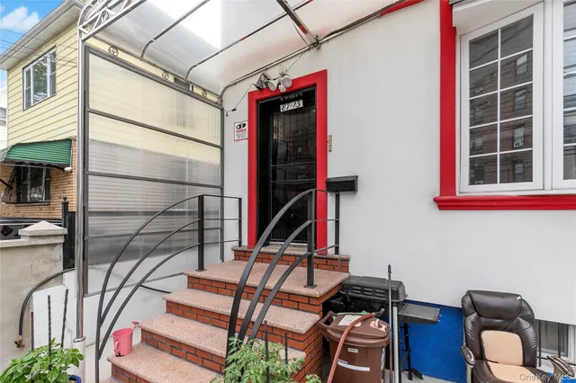 $3,200 | 8713 135th Street, Unit 3 | Kew Gardens