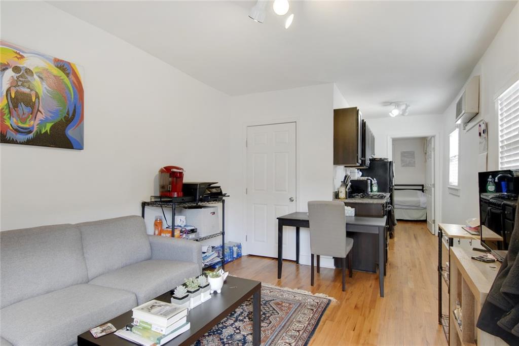 4831 Coliseum Street, Unit D New Orleans, LA 70115 - Photo 3 of 7