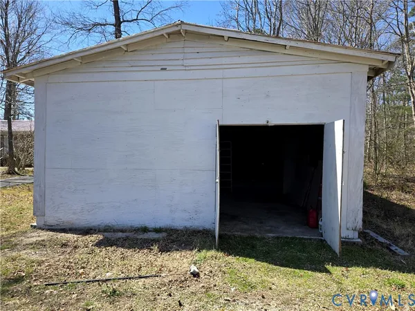 $220,000 | 14204 Arwood Road, Disputanta, VA 23842