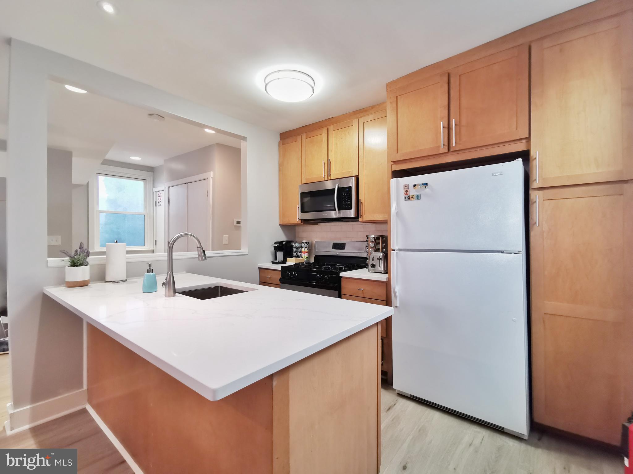 308 Quince Street Philadelphia, PA 19107 - Photo 20 of 31