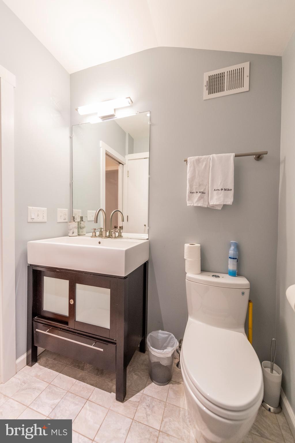 308 Quince Street Philadelphia, PA 19107 - Photo 24 of 31