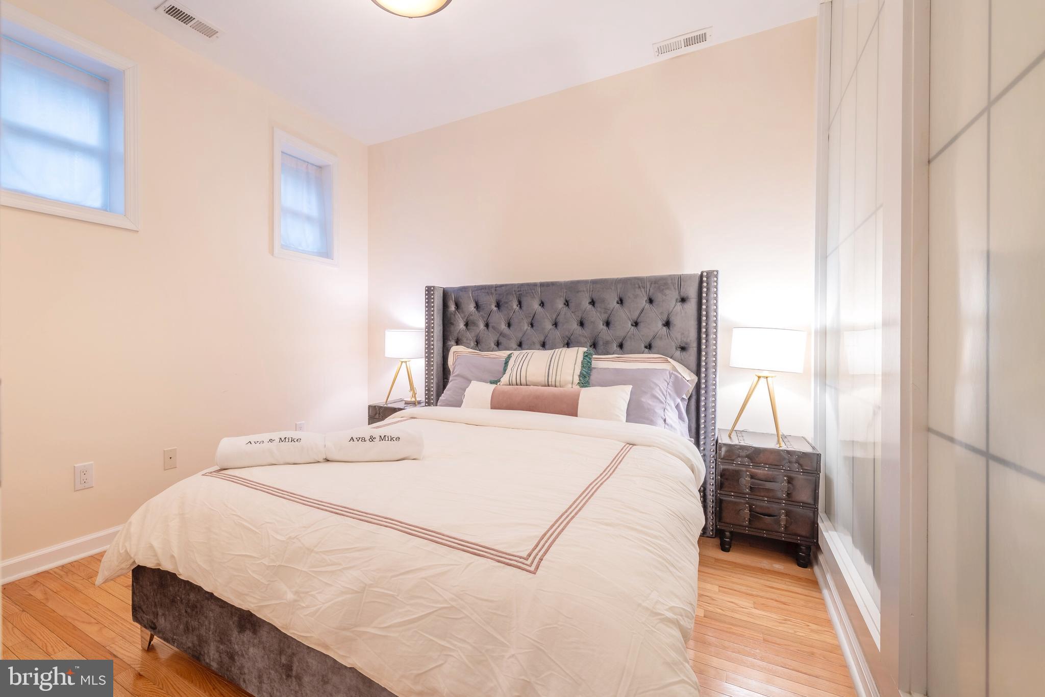 308 Quince Street Philadelphia, PA 19107 - Photo 6 of 31
