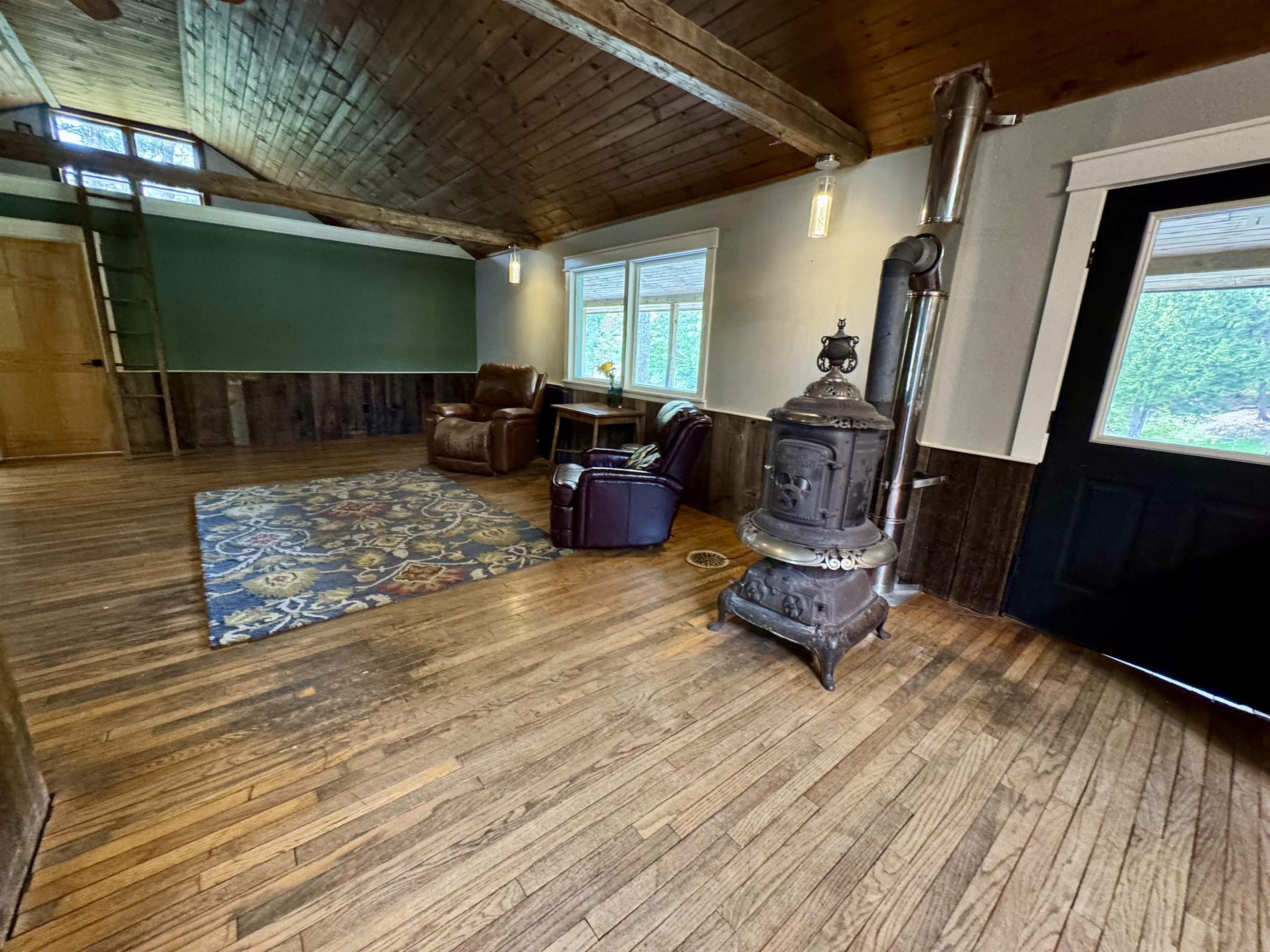 198 Brackett Road Fairlee, VT 05045 - Photo 13 of 53