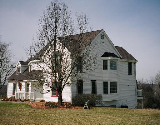 10 Gallows Road Brookfield, CT 06804 - Photo 1 of 1 a front view of a house with a yard