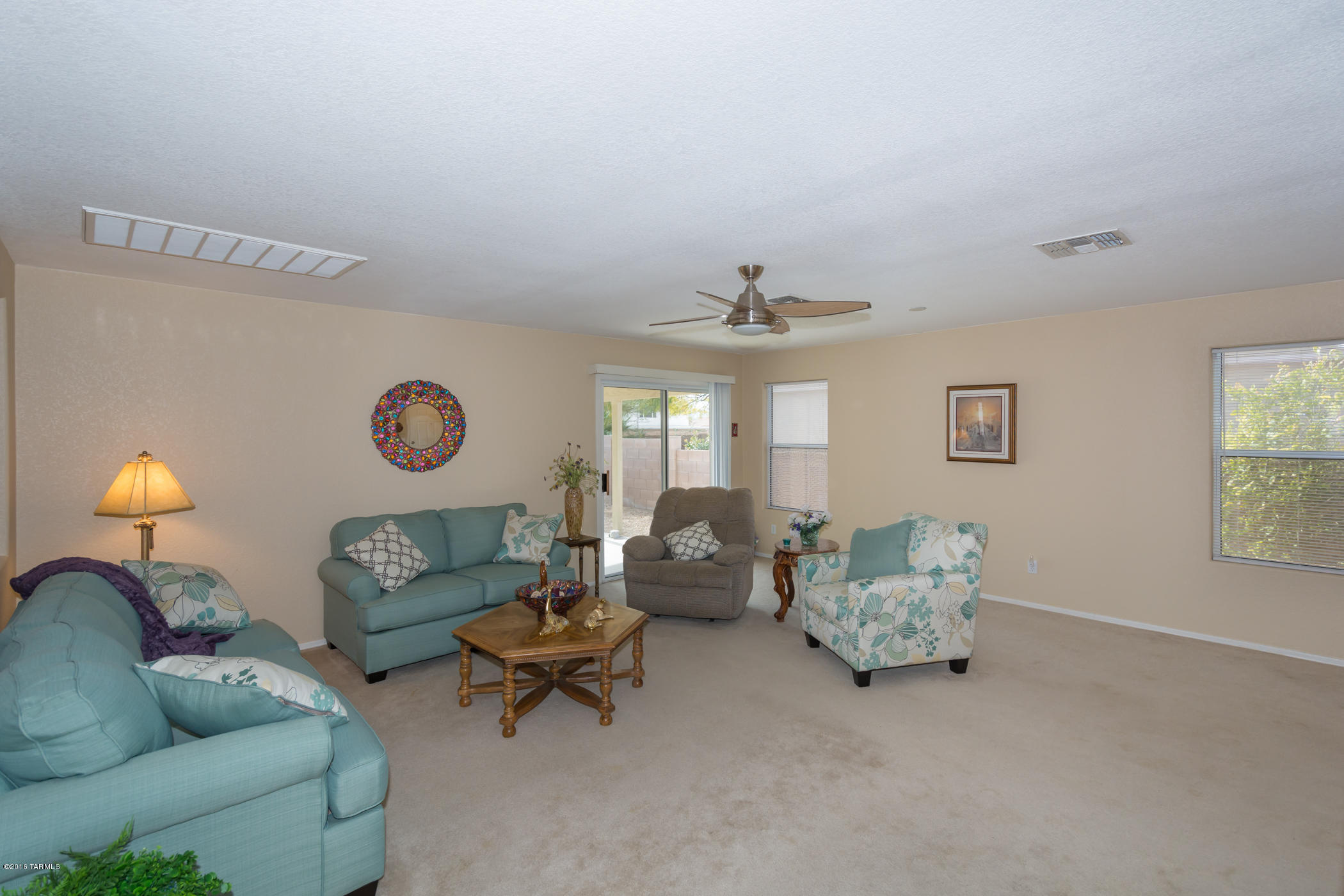 7747 West Oak Stream Road Tucson, AZ 85743 - Photo 15 of 39