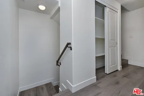 $599,000 | 8800 Etiwanda Avenue, Unit 7, Northridge, CA 91325