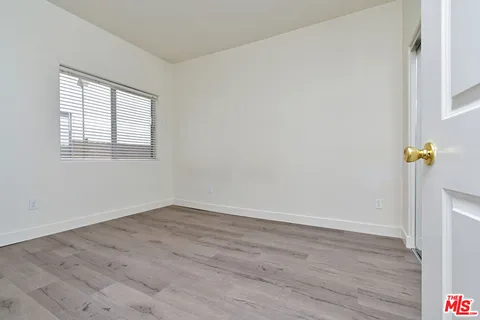 $599,000 | 8800 Etiwanda Avenue, Unit 7, Northridge, CA 91325