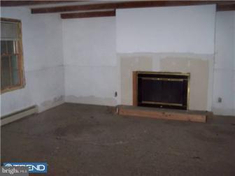 1270 Wright Road Quakertown, PA 18951 - Photo 4 of 9
