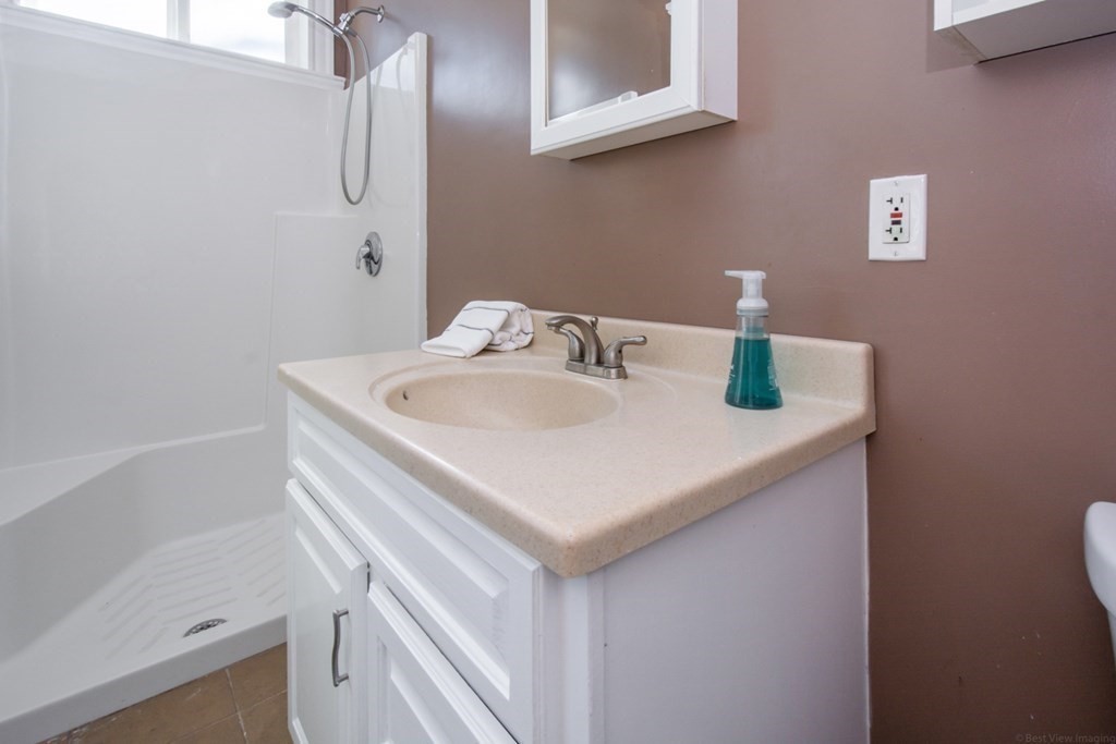 50 Harding Road Norwood, MA 02062 - Photo 14 of 28