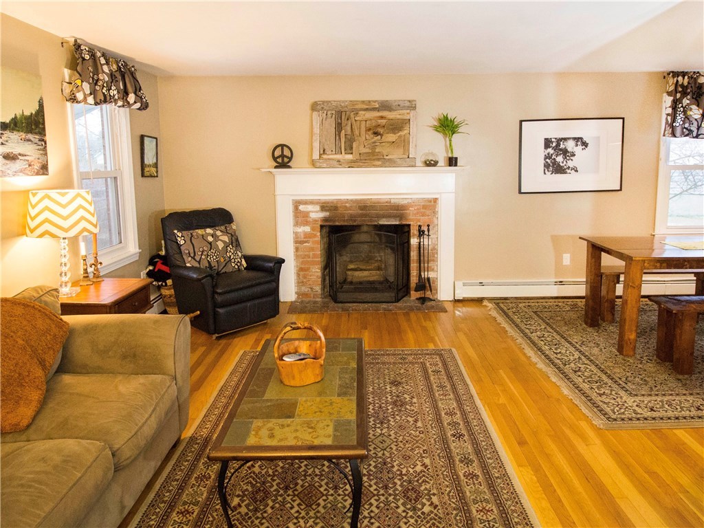 65 Linden Road Barrington, RI 02806 - Photo 11 of 27
