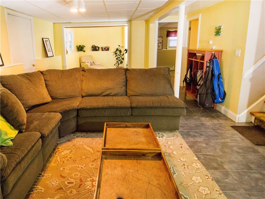 65 Linden Road Barrington, RI 02806 - Photo 17 of 27
