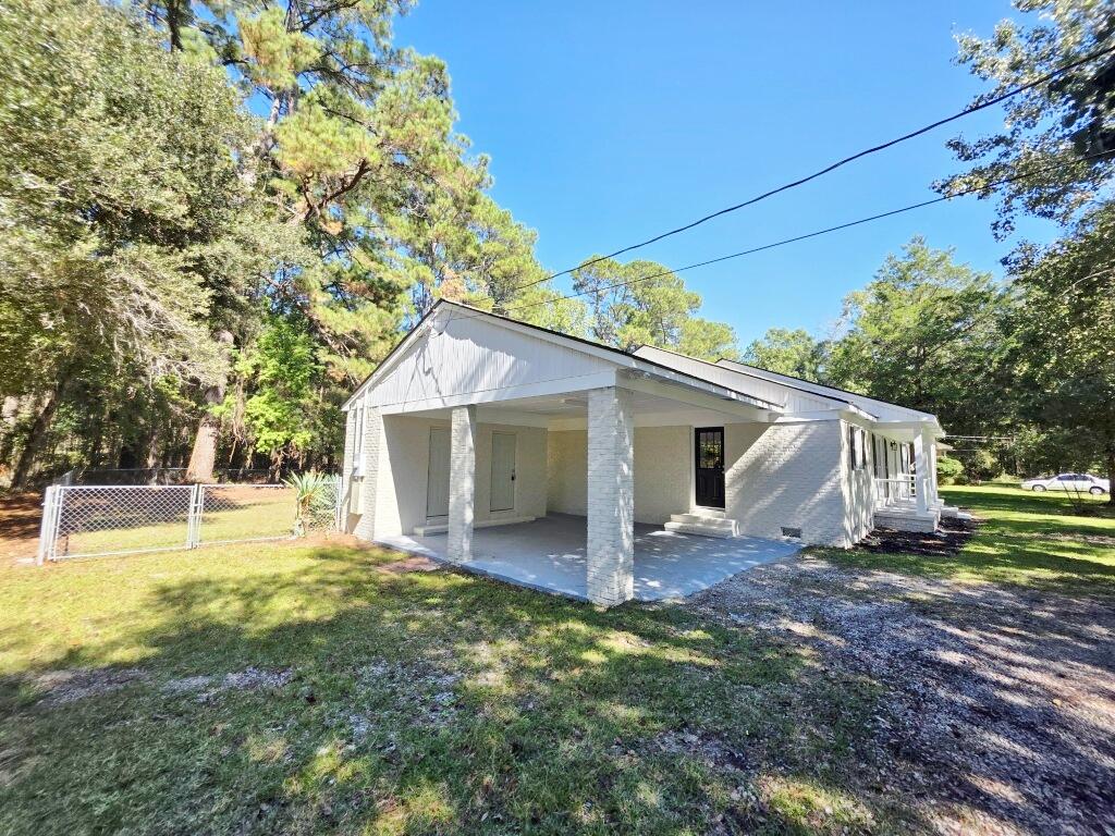 310 Bunch Ford Road Holly Hill, SC 29059 - Photo 4 of 25 20251016_140315 (Medium)