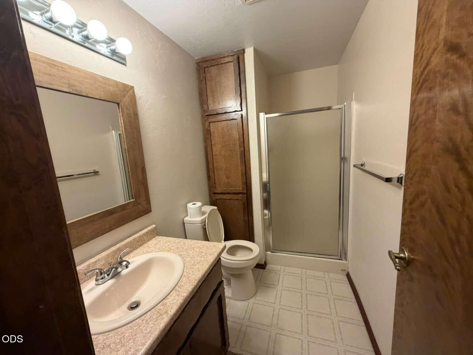 2586 Freedom Way Medford, OR 97504 - Photo 12 of 26