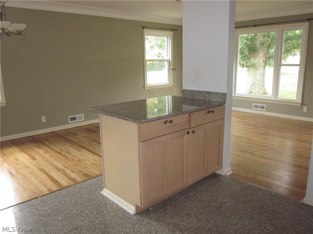 20426 Boston Road Strongsville, OH 44149 - Photo 14 of 33 Gallery Image 14