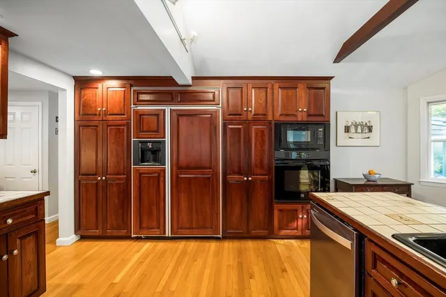 $959,000 | 92 Pleasant Street, Wenham, MA 01984