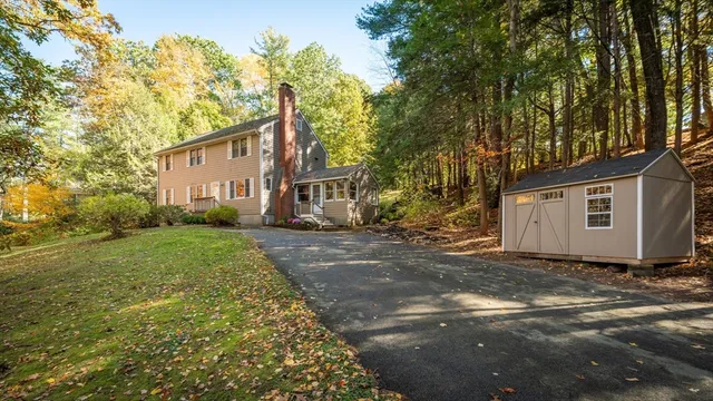 $959,000 | 92 Pleasant Street, Wenham, MA 01984