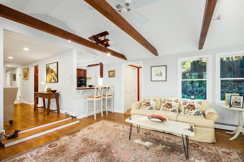 92 Pleasant Street Wenham, MA 01984 - Photo 7 of 36