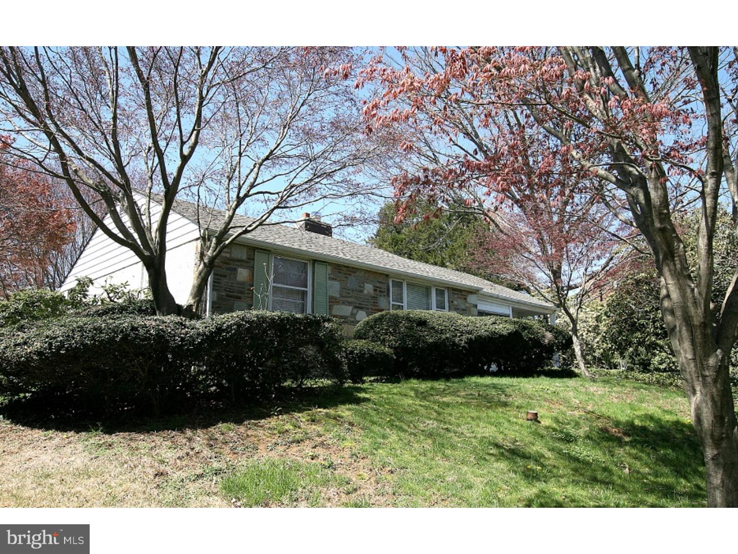 1062 Sorrel Road Huntingdon Valley, PA 19006 - Photo 3 of 19 Exterior Front