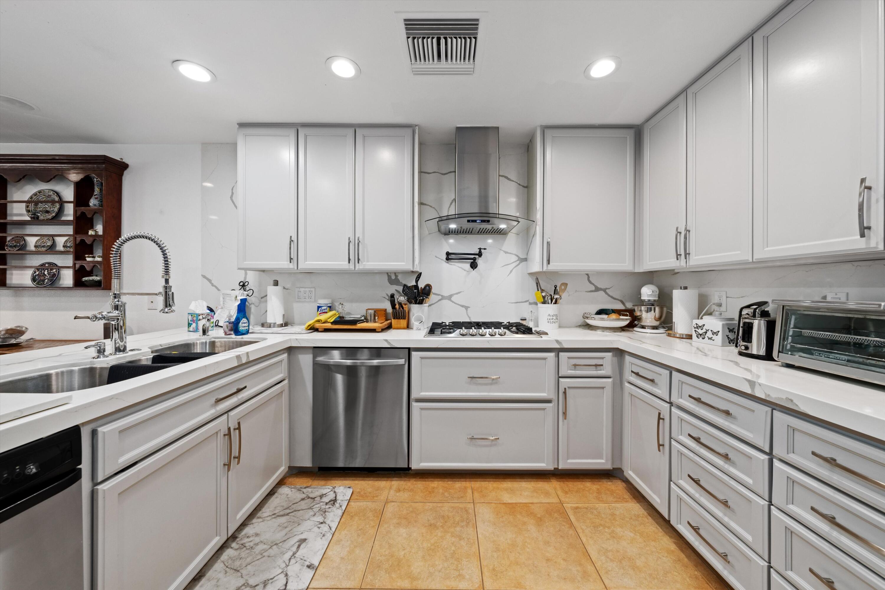 2 Lehigh Court Rancho Mirage, CA 92270 - Photo 32 of 40 28-63415843