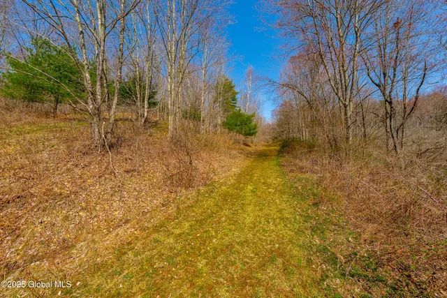 $299,900 | 49 State Line Road, White Creek, NY 12057