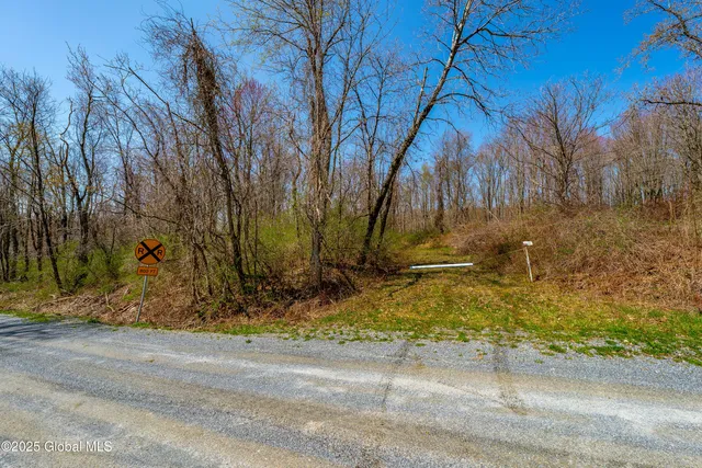 $299,900 | 49 State Line Road, White Creek, NY 12057