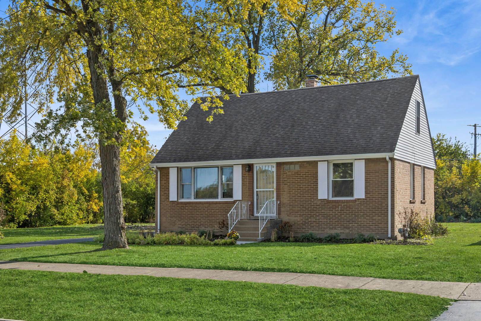 7705 Columbia Drive Bridgeview, IL 60455 - Photo 2 of 25