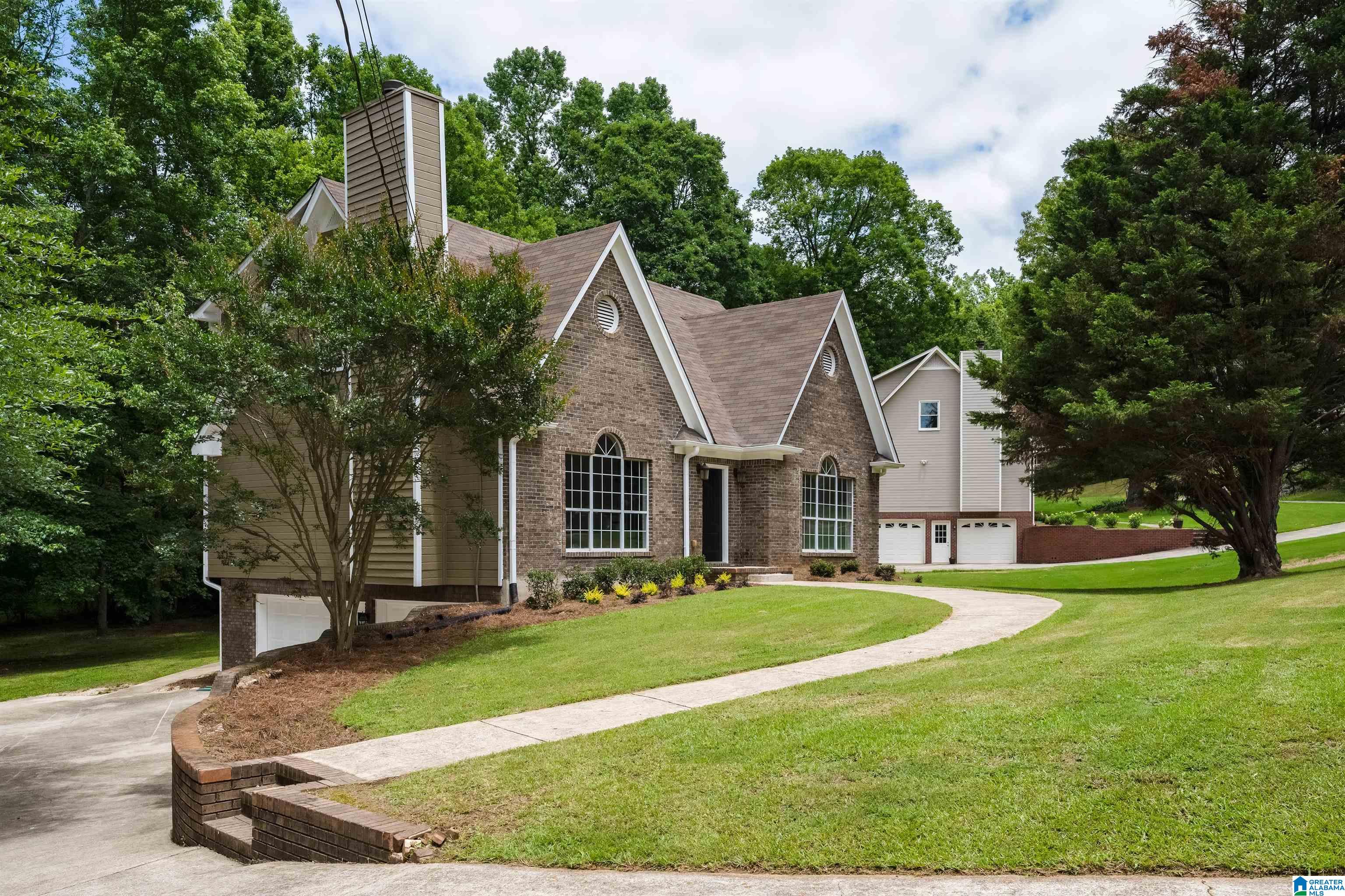 2049 Yancy Drive Bessemer, AL 35022 - Photo 2 of 32