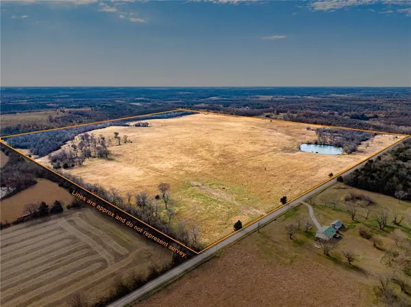 $688,000 | 0 Zinc Road, Mapleton, KS 66754