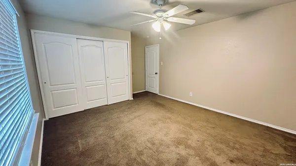 $1,795 | 8851 Kestrel Oak, Converse, TX 78109